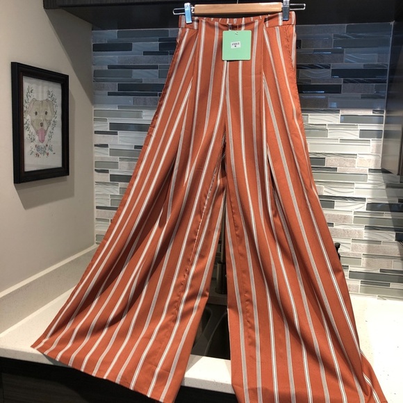 Pants - Picture 2 of 6